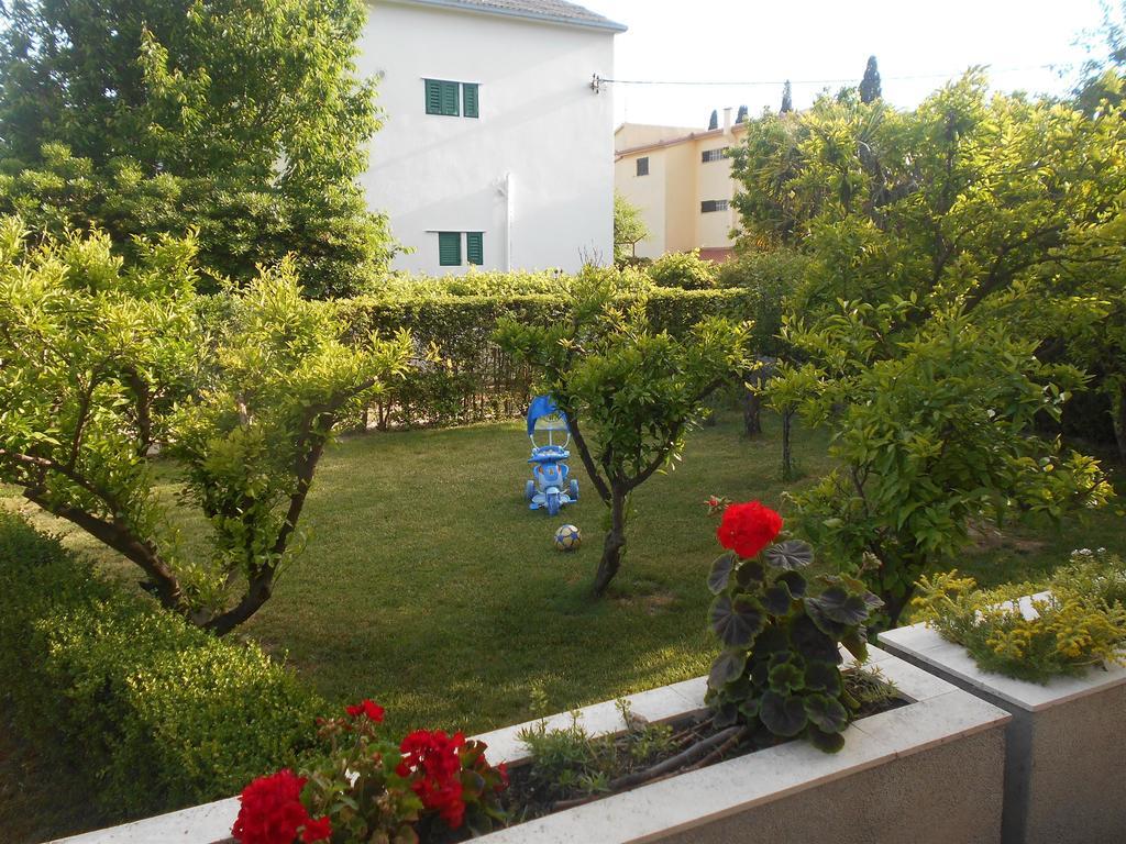 Apartment Cherry Kaštela Esterno foto