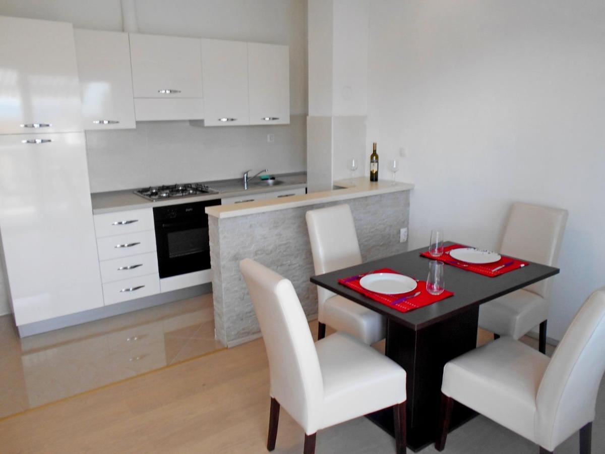 Apartment Cherry Kaštela Esterno foto