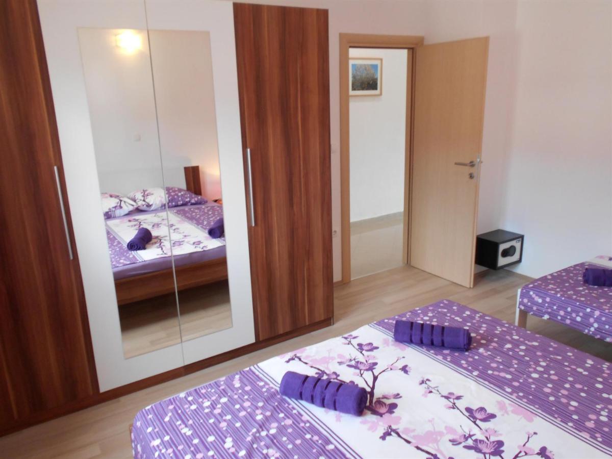 Apartment Cherry Kaštela Esterno foto