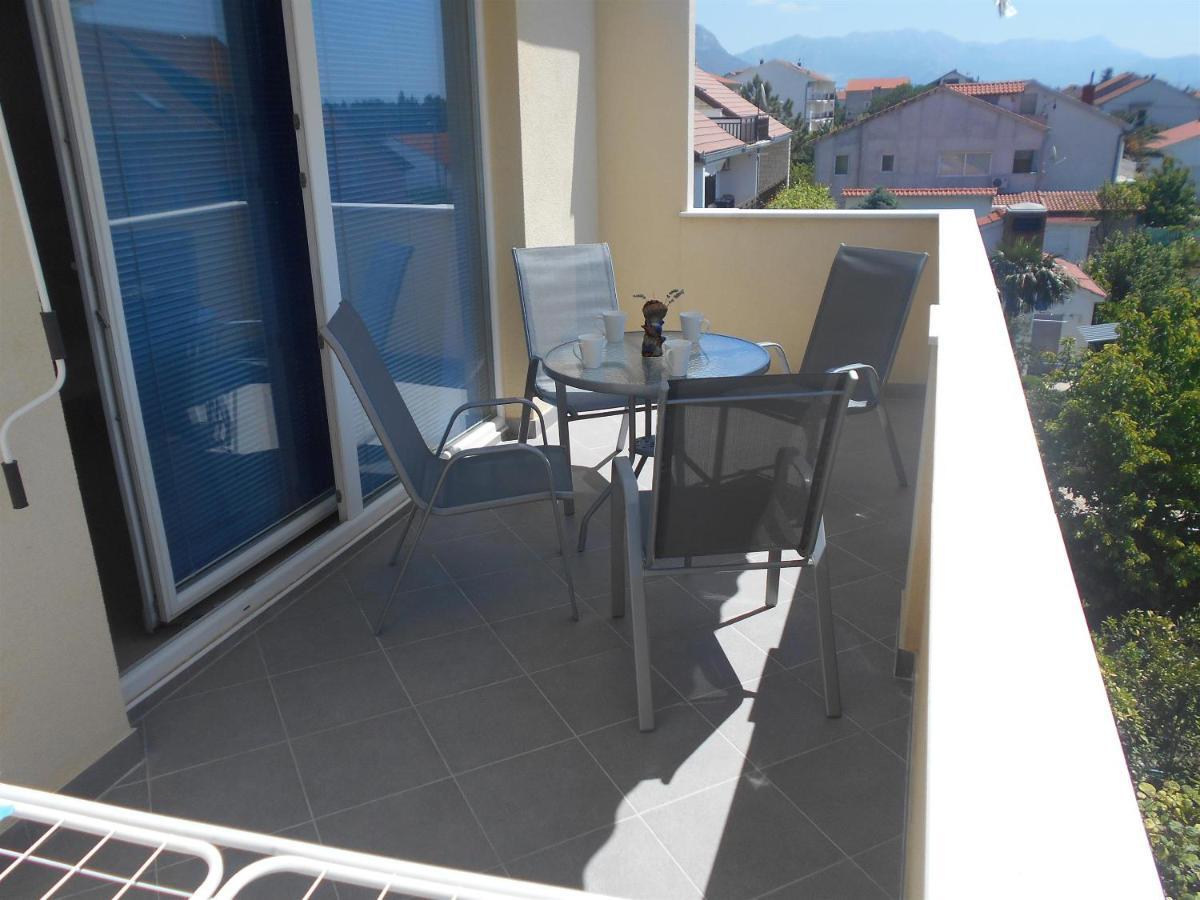 Apartment Cherry Kaštela Esterno foto