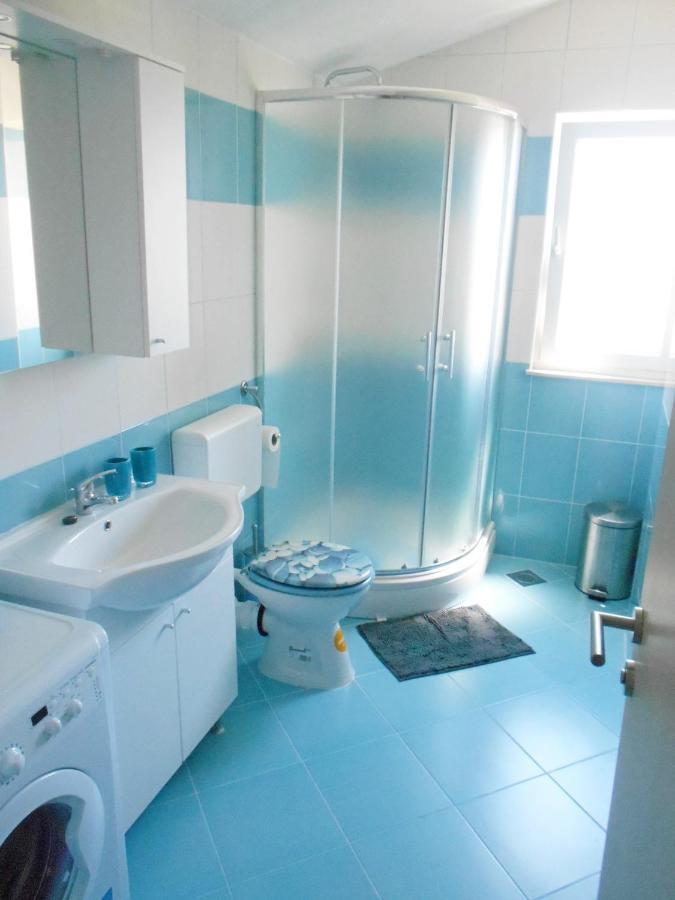 Apartment Cherry Kaštela Esterno foto