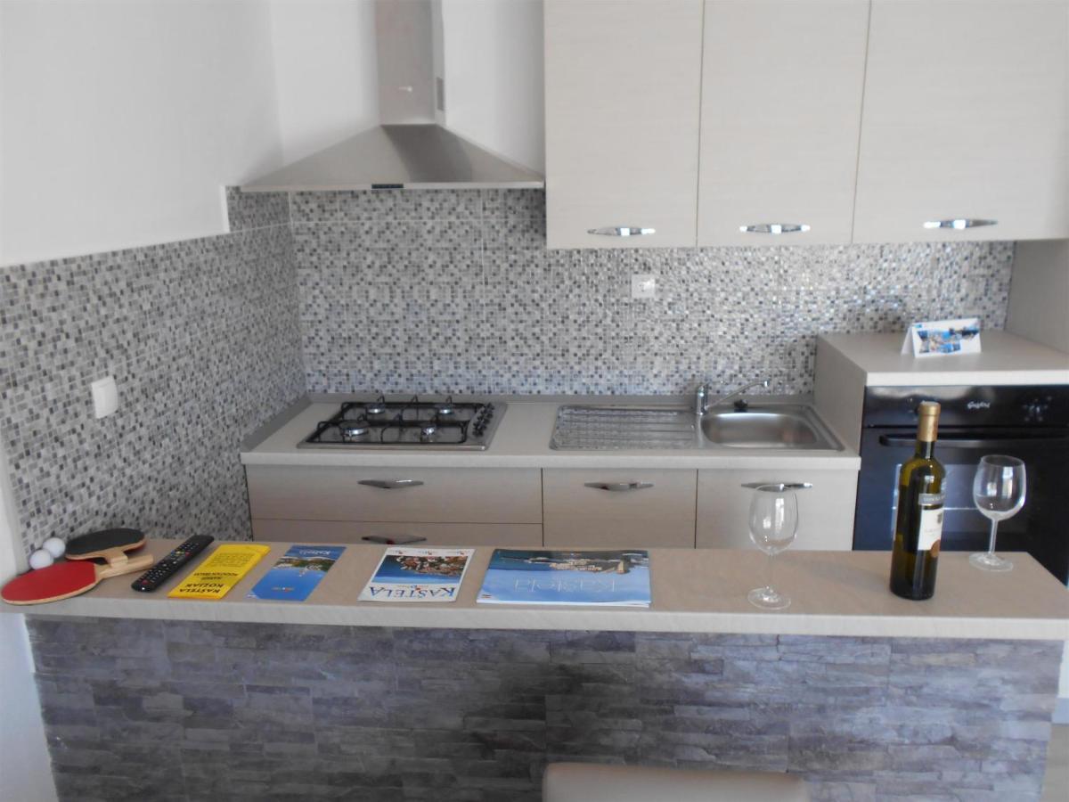 Apartment Cherry Kaštela Esterno foto